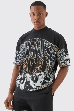 Oversized Extended Neck Worldwide Large Graphic T-shirt | BoohooMAN UK