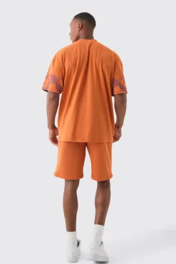 Oversized Extended Neck Worldwide Graphic T-shirt & Shorts Set | BoohooMAN UK