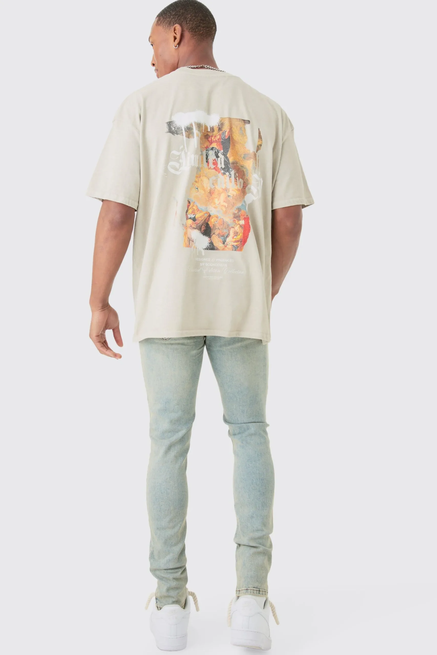 Oversized Extended Neck Wash Renaissance Back Print T-shirt | BoohooMAN UK