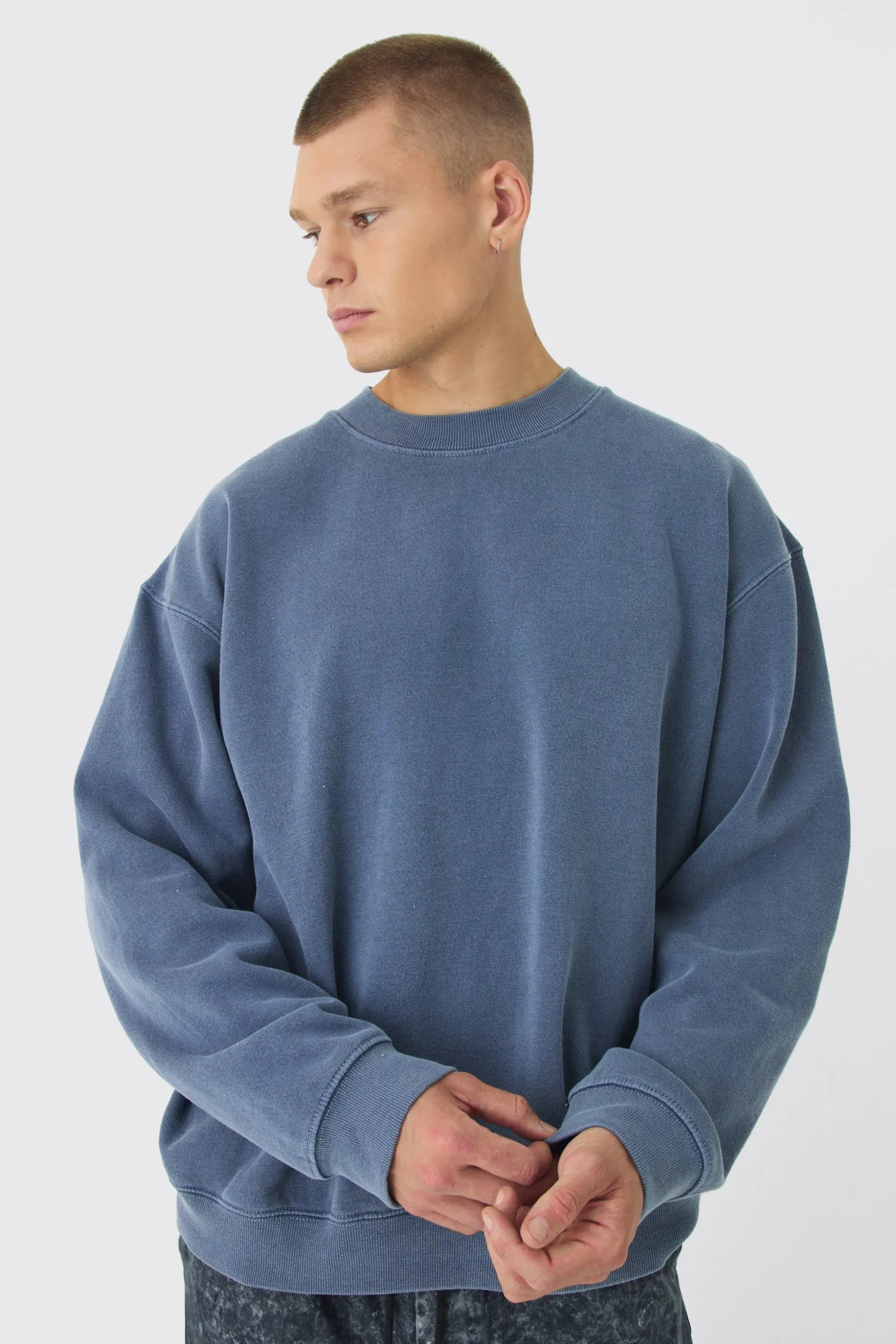 Oversized Extended Neck Washed Sweatshirt | BoohooMAN UK