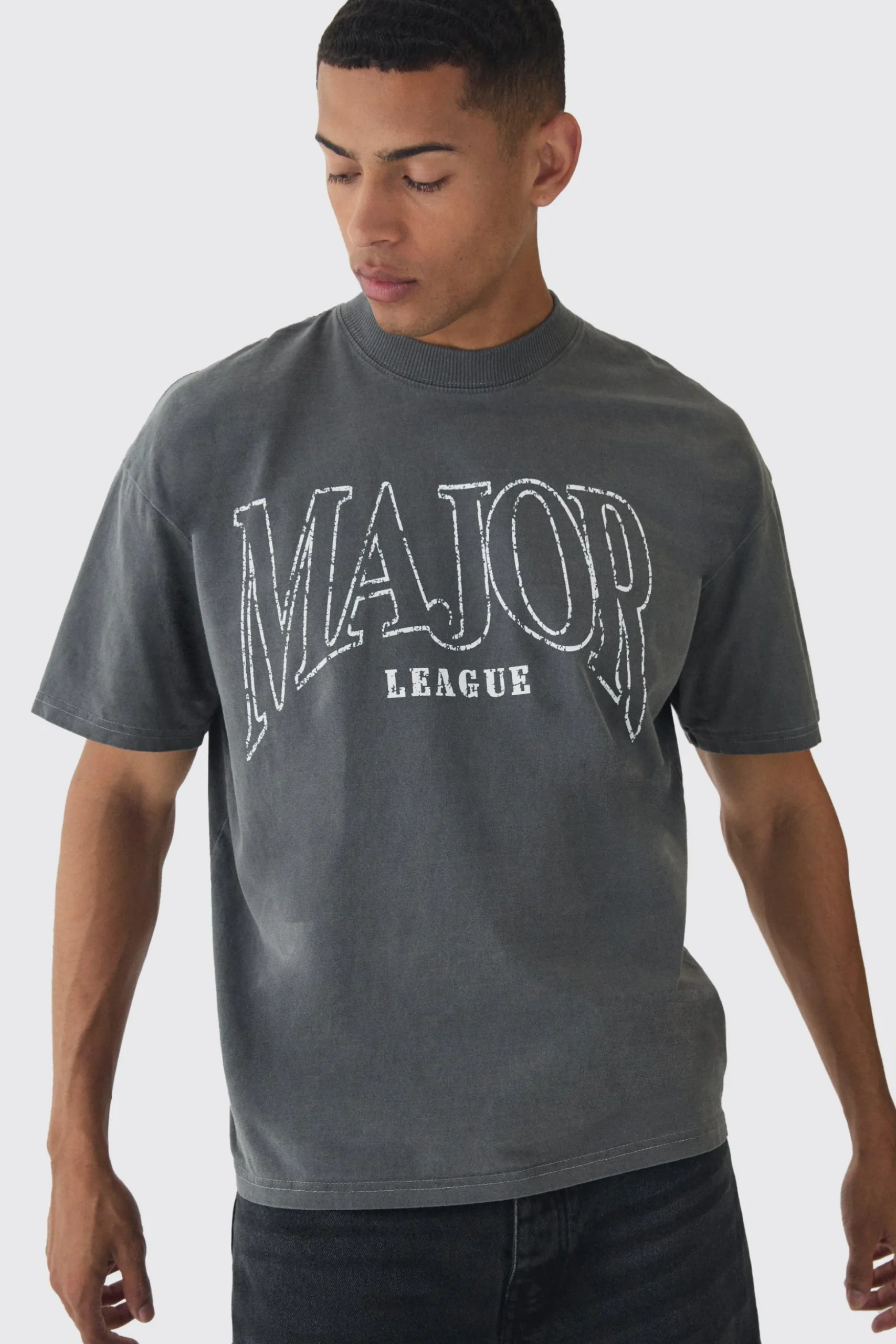 Oversized Extended Neck Washed Major League Print T-Shirt | BoohooMAN UK