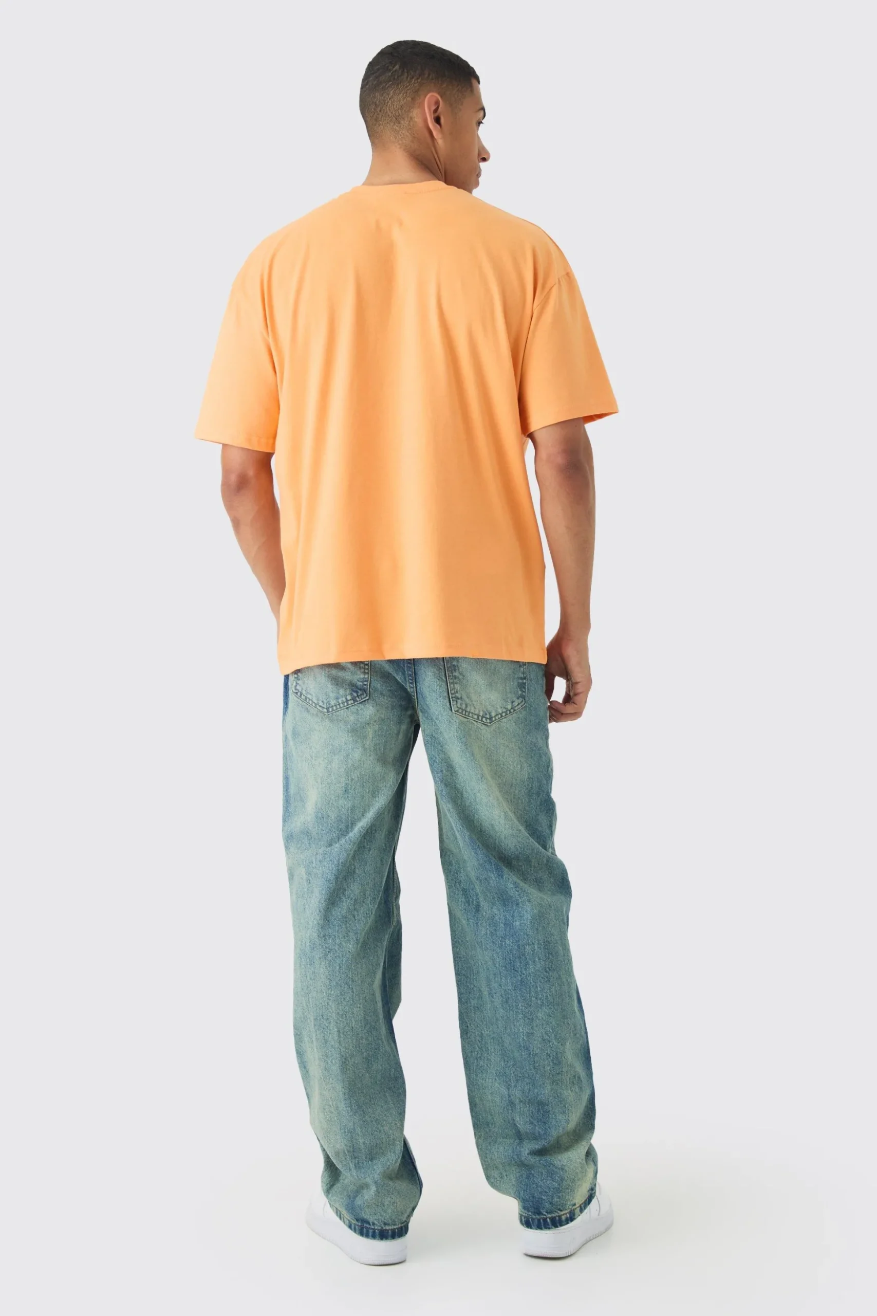 Oversized Faded Large Graphic T-shirt | BoohooMAN UK
