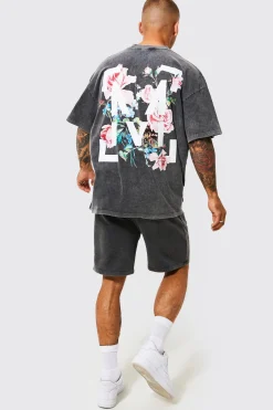 Oversized Floral Graphic Acid Wash T-shirt | BoohooMAN UK