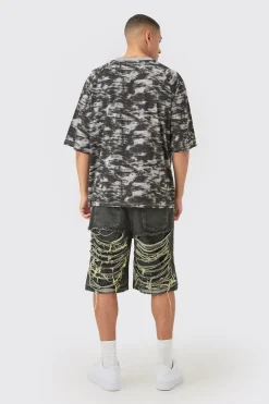Oversized Football World Class Abstract Concrete T-shirt | BoohooMAN UK