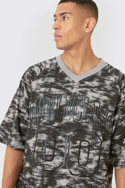 Oversized Football World Class Abstract Concrete T-shirt | BoohooMAN UK