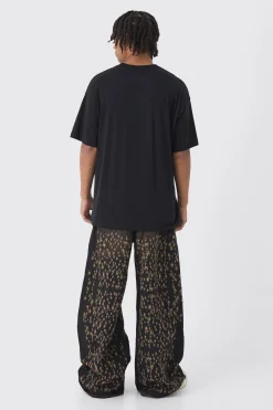 Oversized Friday 13th License Print T-Shirt | BoohooMAN UK