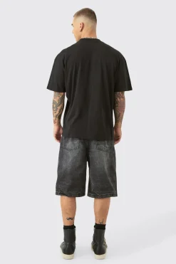 Oversized Gothic Cross Print T-shirt | BoohooMAN UK