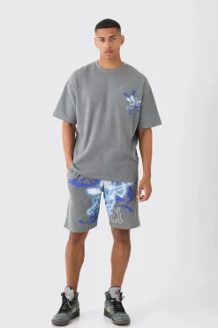 Oversized Gothic Waffle Large Printed T-shirt & Shorts Set | BoohooMAN UK
