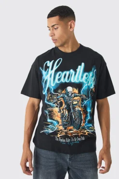 Oversized Heartless Skull Large Scale Graphic T-Shirt | BoohooMAN UK