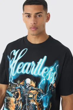 Oversized Heartless Skull Large Scale Graphic T-Shirt | BoohooMAN UK
