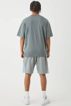 Oversized Heavy Extended Jacquard Neck T-shirt | BoohooMAN UK