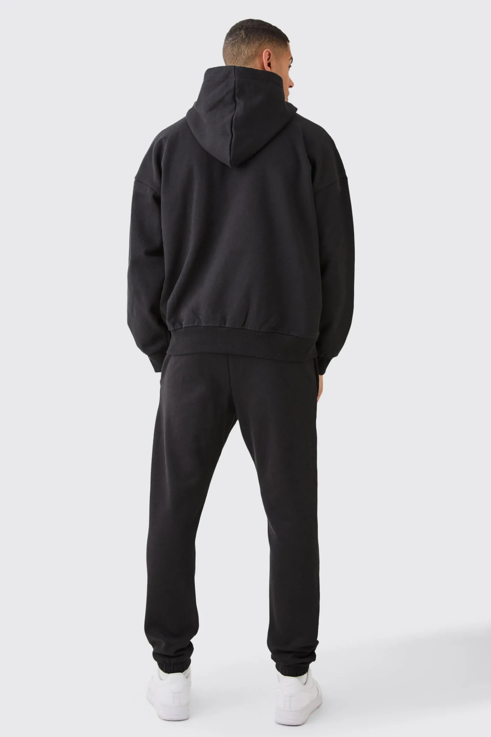 Oversized Heavyweight Limited Hoodie | BoohooMAN UK