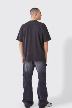 Oversized Heavyweight Mask Graphic T-shirt | BoohooMAN UK