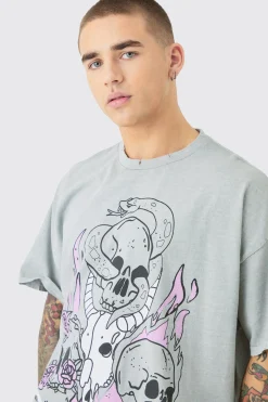 Oversized Heavyweight Skull Wash Graphic T-shirt | BoohooMAN UK