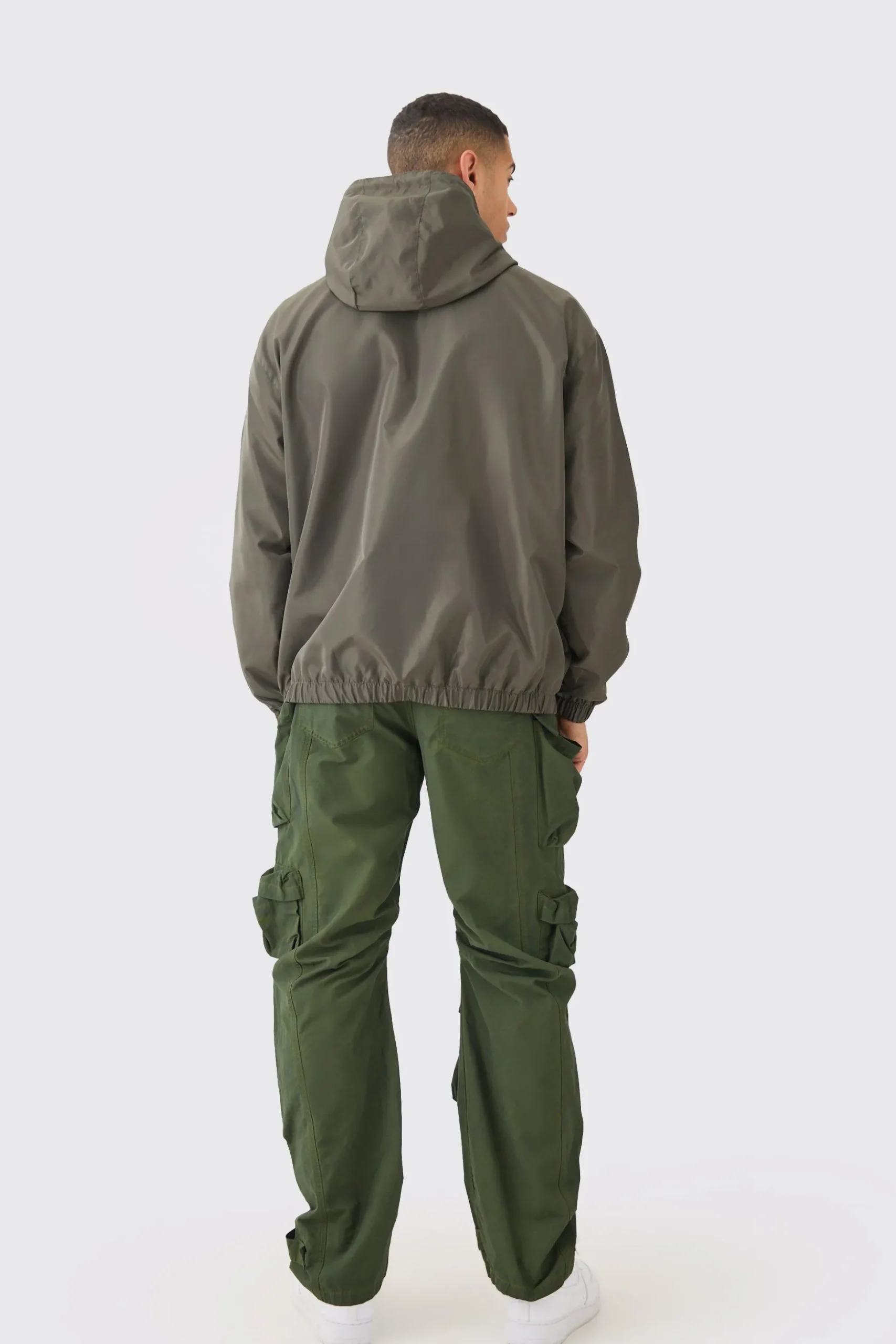 Oversized Hooded Half Zip Windbreaker | BoohooMAN UK