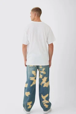 Oversized Large Scale Foo Fighters License T-Shirt | BoohooMAN UK