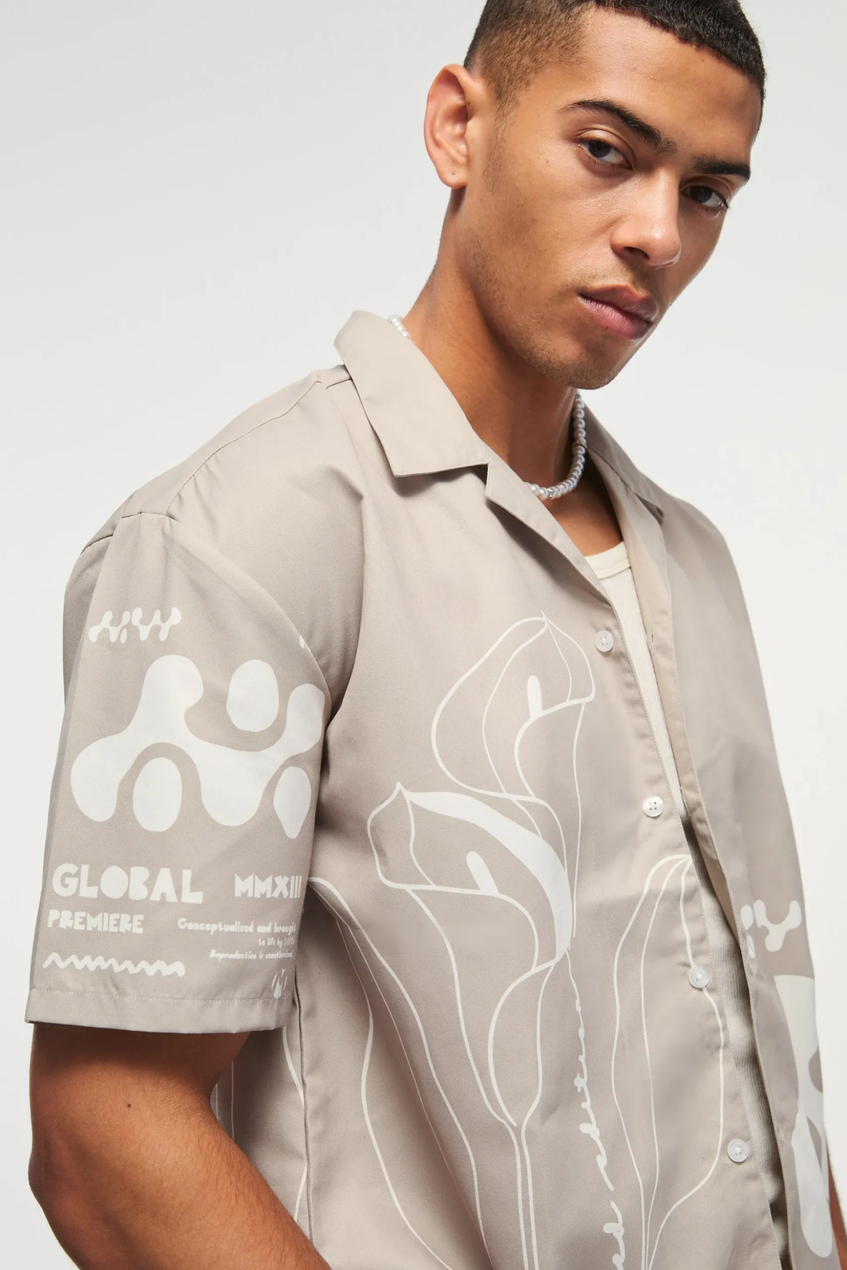 Oversized Lightweight Twill Abstract Print Revere Shirt | BoohooMAN UK