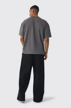 Oversized Limited Edition Heavyweight T-shirt | BoohooMAN UK