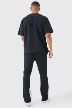 Oversized Limited Edition Heart T-shirt | BoohooMAN UK