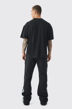 Oversized Limited Edition T-shirt | BoohooMAN UK