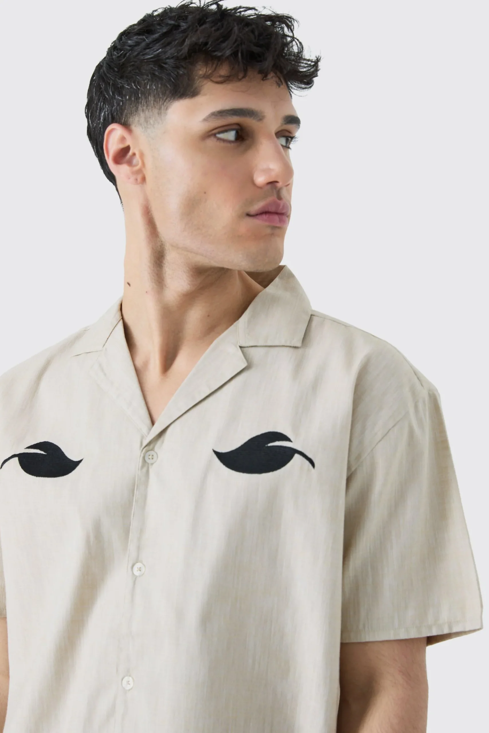 Oversized Linen Look Leaf Embroidered Shirt | BoohooMAN UK