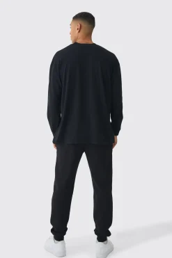 Oversized Long Sleeve Crew Neck T-shirt | BoohooMAN UK