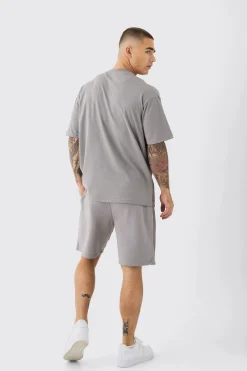 Oversized Mesh 13 T-shirt | BoohooMAN UK