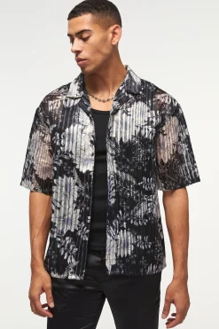 Oversized Mesh Pleated Printed Revere Shirt | BoohooMAN UK