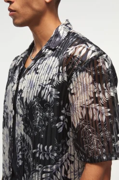 Oversized Mesh Pleated Printed Revere Shirt | BoohooMAN UK