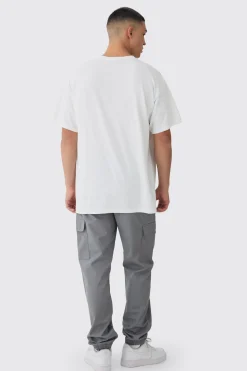 Oversized Mickey Mouse And Friends License Print T-Shirt | BoohooMAN UK