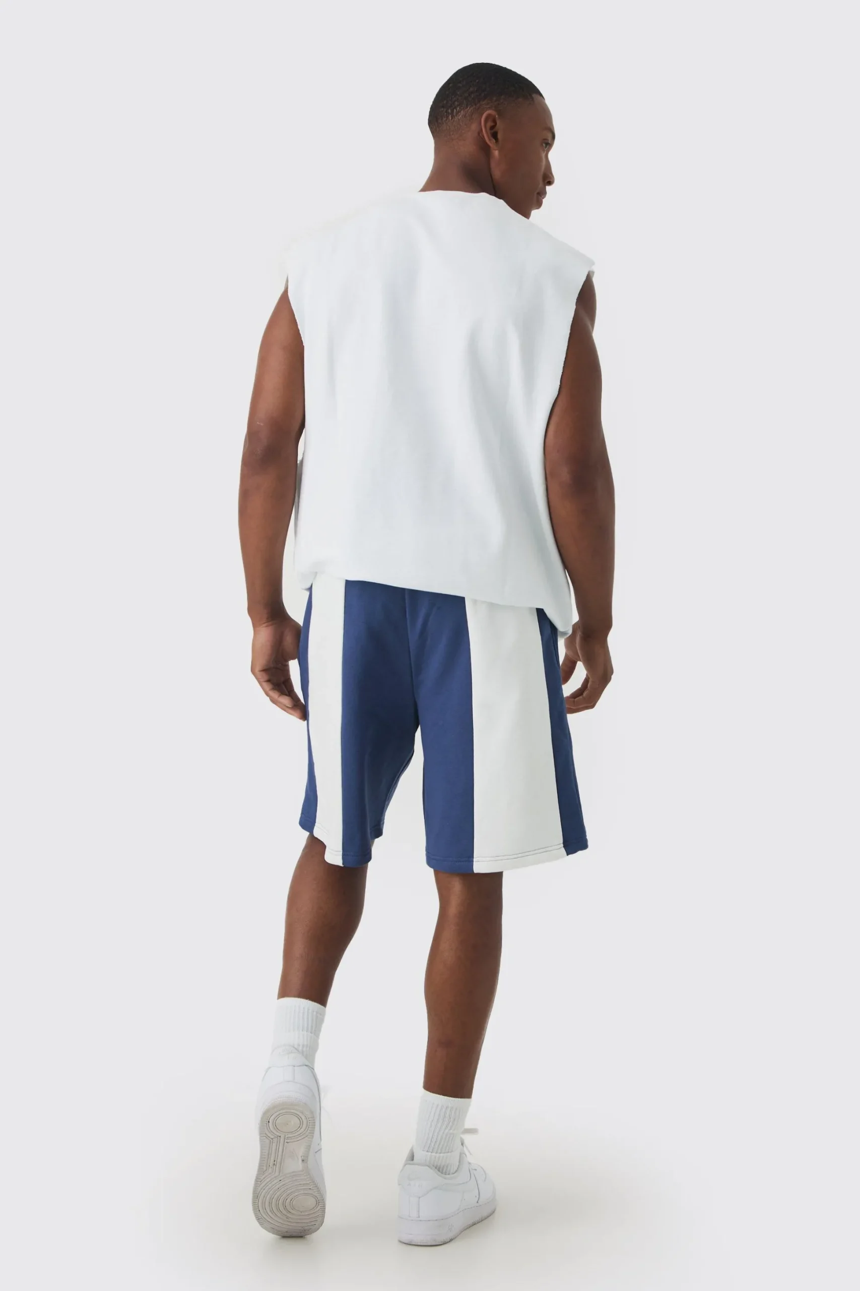 Oversized Mid Length Panelled Jersey Shorts | BoohooMAN UK