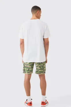 Oversized Naruto Anime License T-shirt | BoohooMAN UK