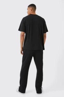Oversized Nightmare On Elm Street License Print T-Shirt | BoohooMAN UK