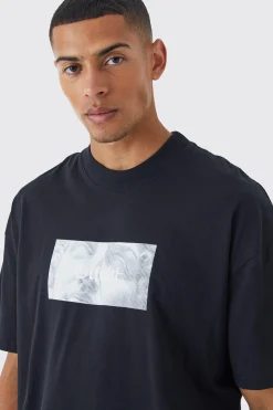 Oversized Official Statue Graphic T-shirt | BoohooMAN UK