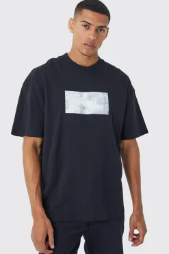 Oversized Official Statue Graphic T-shirt | BoohooMAN UK