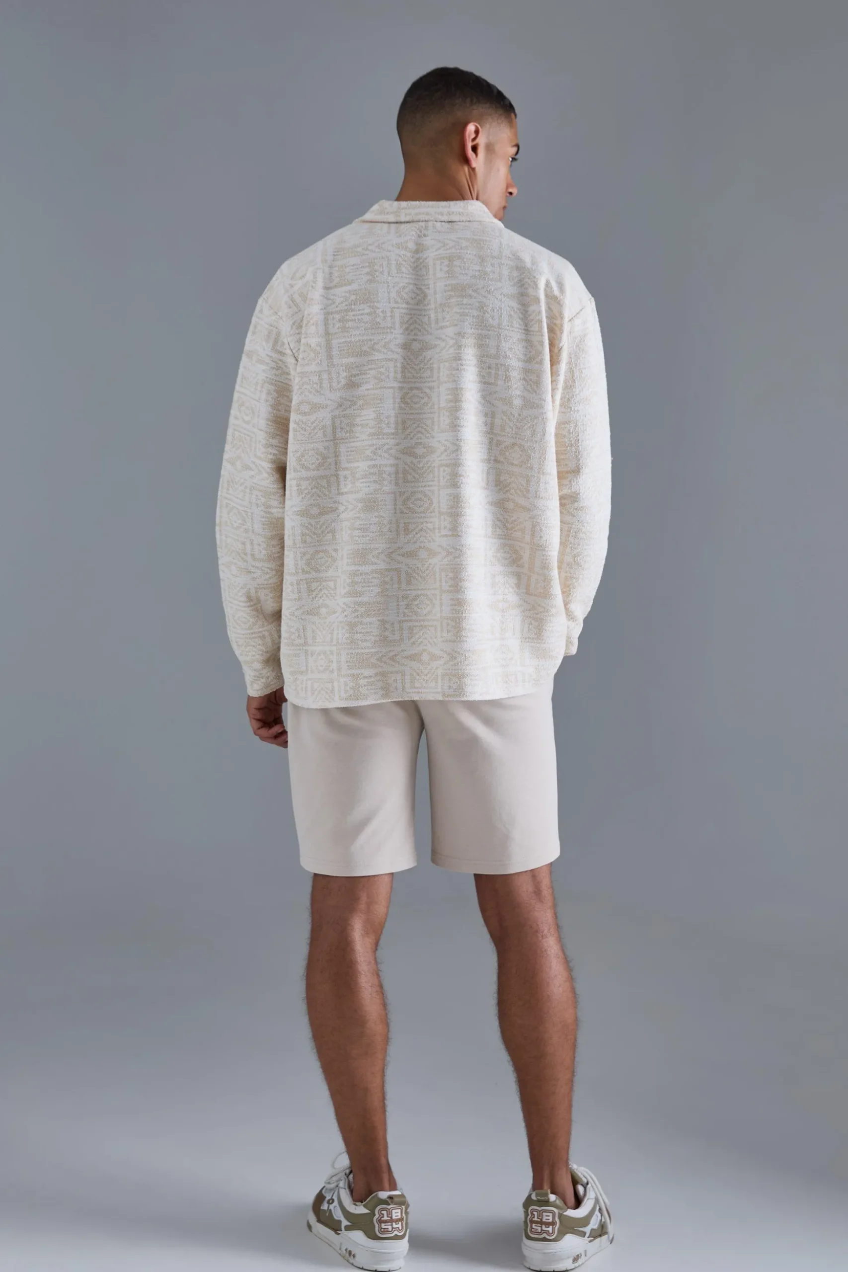 Oversized Paisley Jacquard Rugby Sweatshirt | BoohooMAN UK