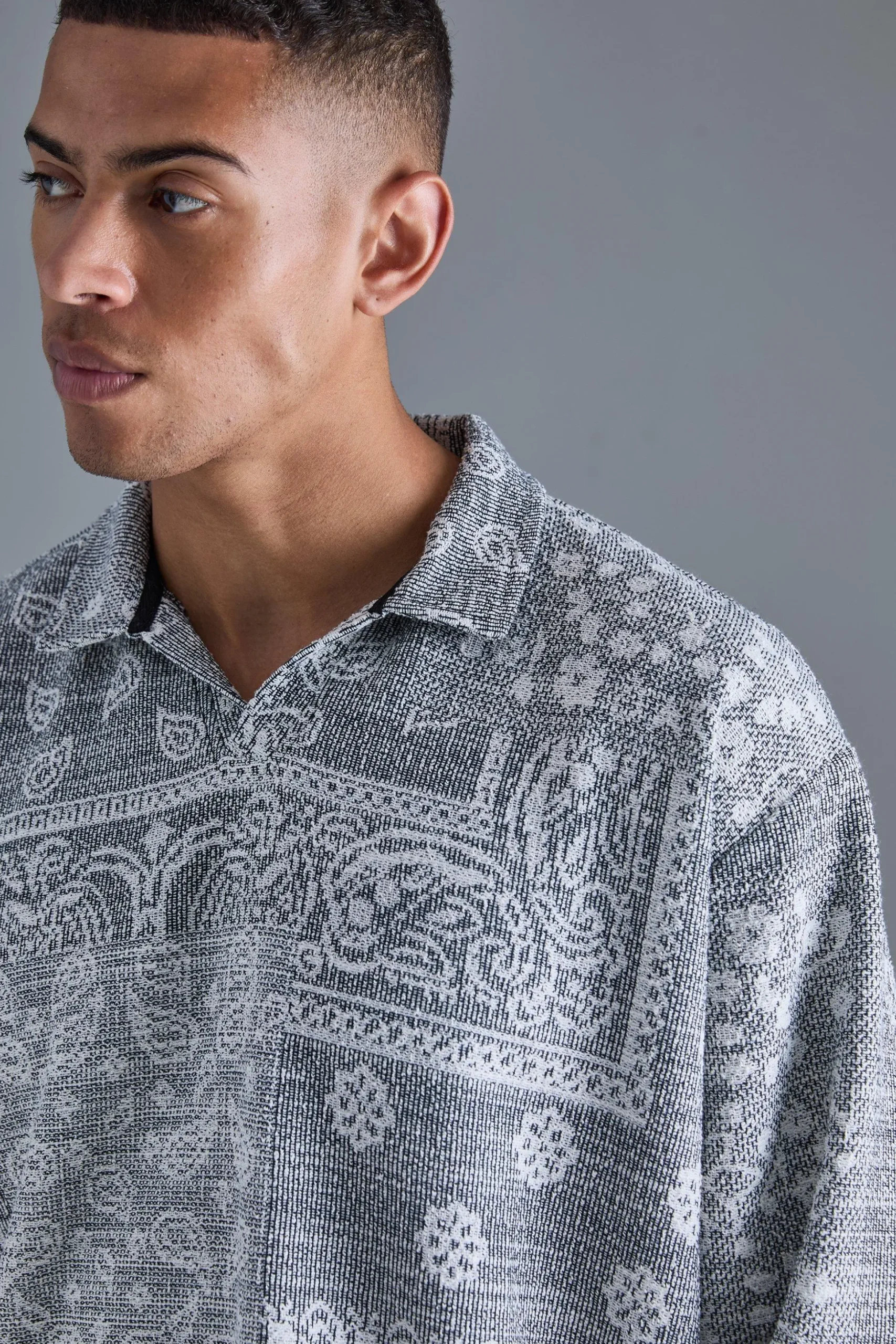 Oversized Paisley Jacquard Rugby Sweatshirt | BoohooMAN UK
