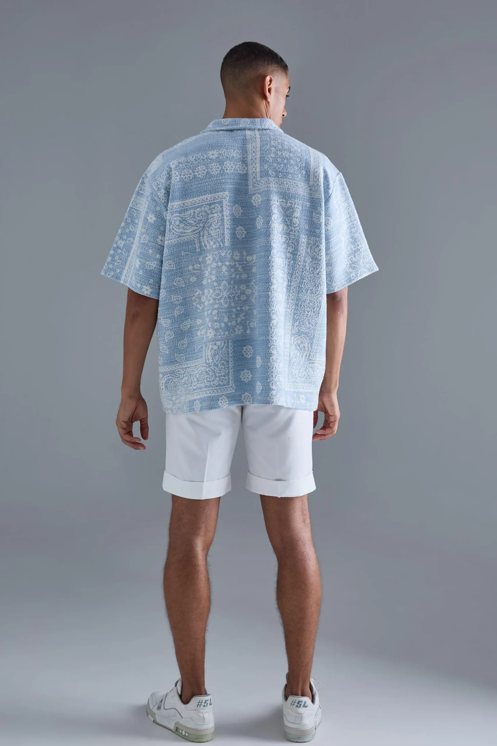 Oversized Paisley Jacquard Rugby Half Sleeve Sweatshirt | BoohooMAN UK