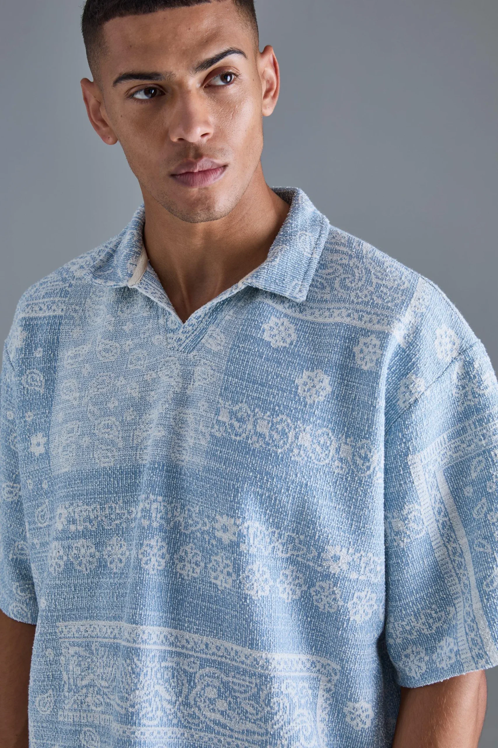 Oversized Paisley Jacquard Rugby Half Sleeve Sweatshirt | BoohooMAN UK