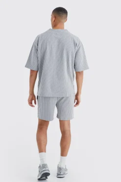 Oversized Pinstripe Baseball Polo & Short Set | BoohooMAN UK
