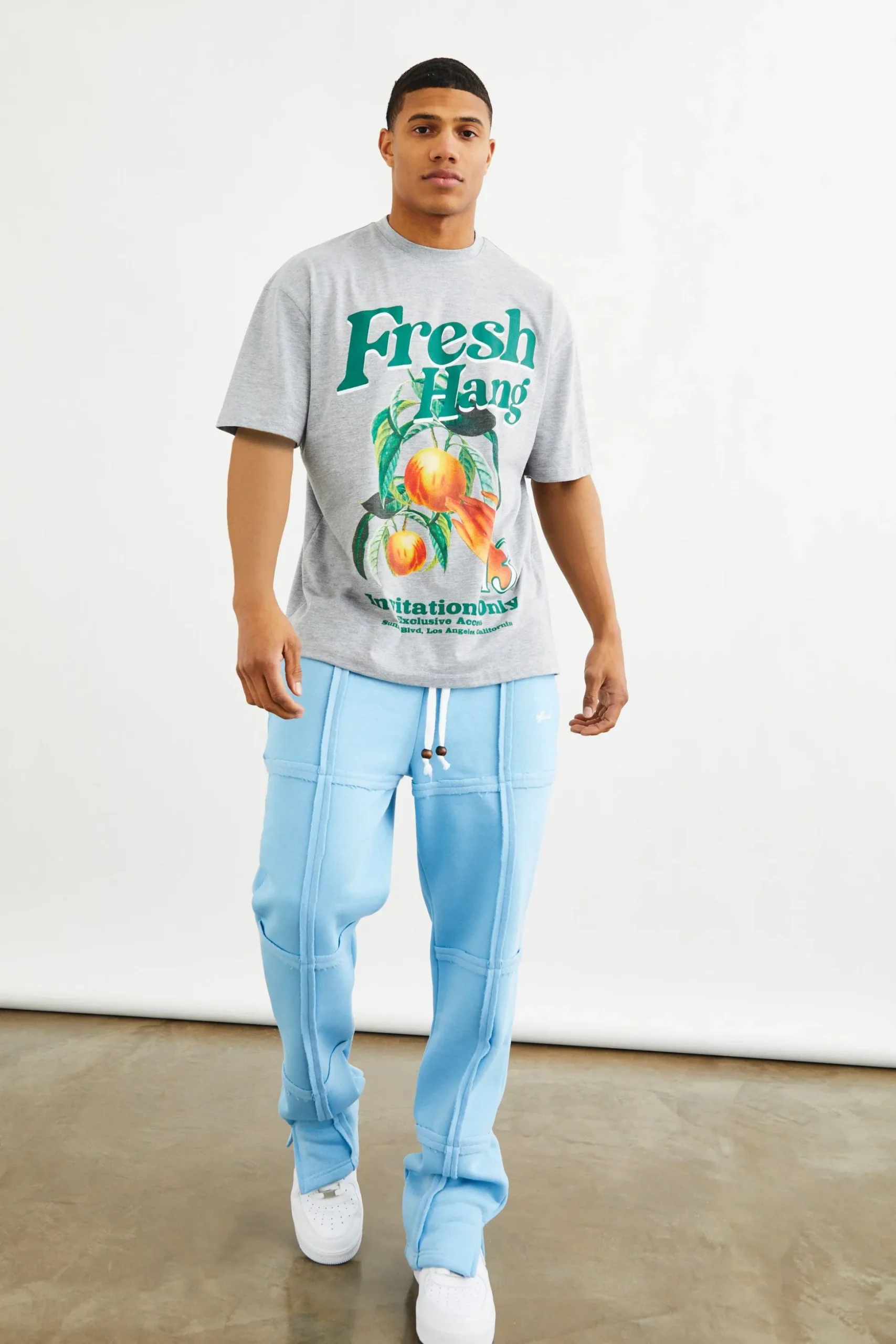Oversized Print Tee And Split Hem Jogger Set | BoohooMAN UK