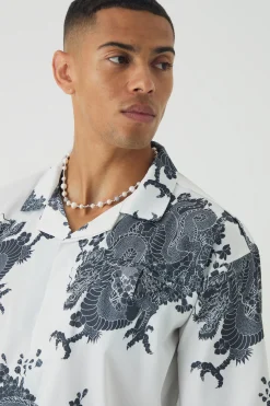 Oversized Printed Satin Revere Triangle Pocket Shirt | BoohooMAN UK