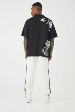 Oversized Renaissance Graphic T Shirt | BoohooMAN UK