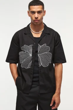 Oversized Revere Floral Embroidered Shirt | BoohooMAN UK