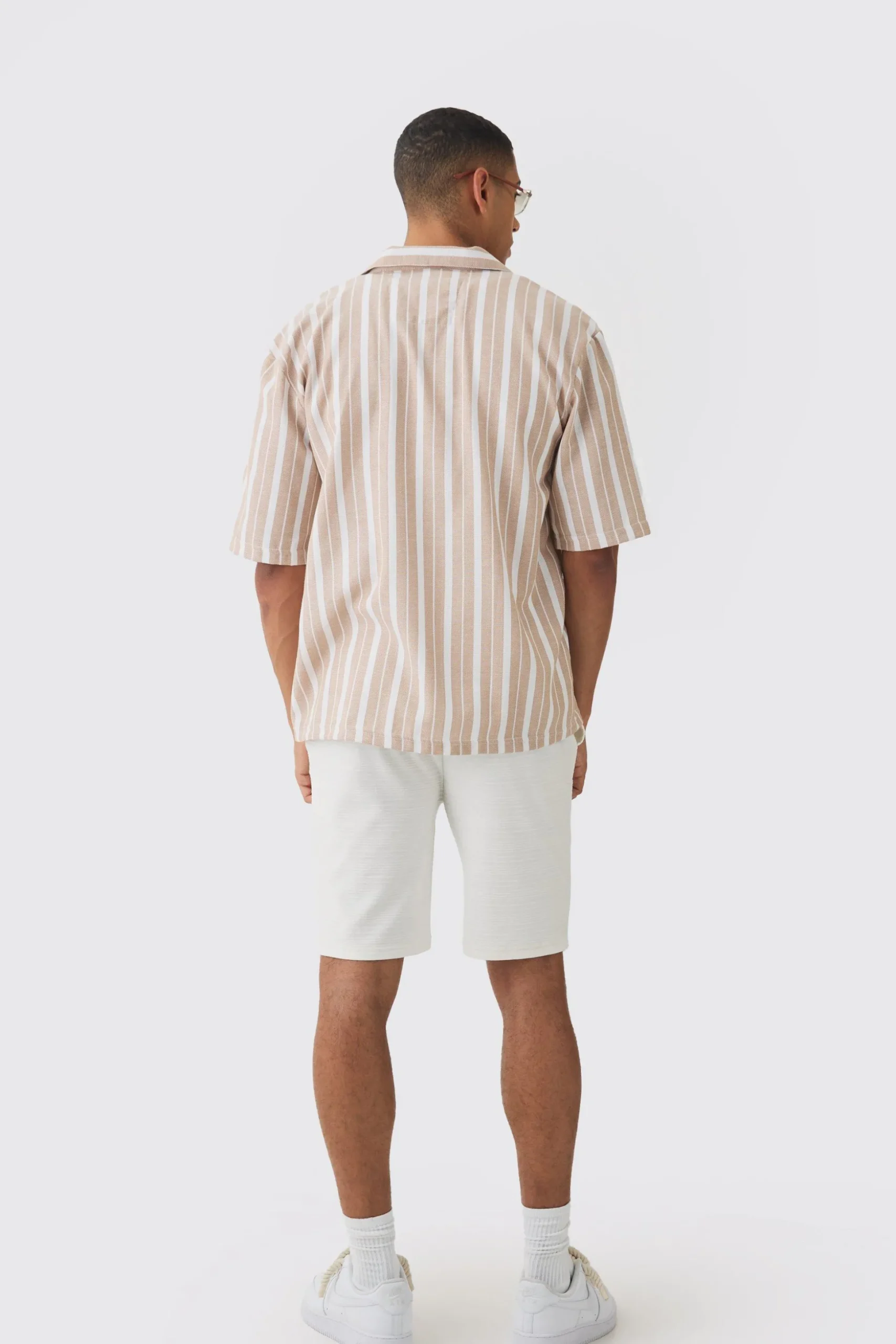 Oversized Revere Stripe Shirt | BoohooMAN UK