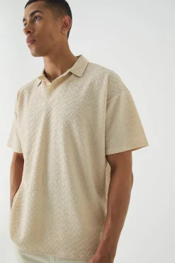Oversized Revere Texture Polo | BoohooMAN UK