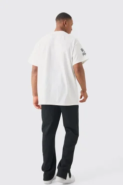 Oversized Rick And Morty Cartoon License T-shirt | BoohooMAN UK