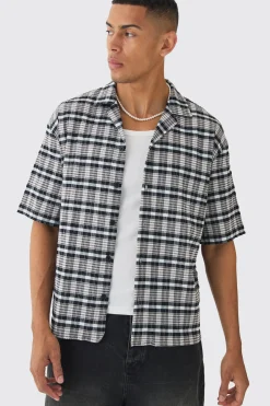 Oversized Seersucker Check Revere Short Sleeve Shirt | BoohooMAN UK