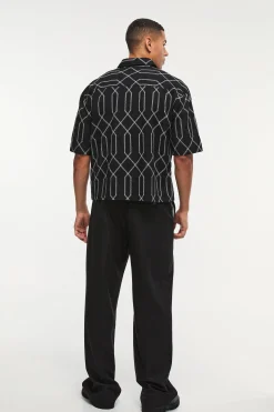 Oversized Short Sleeve Embroidered Boxy Shirt | BoohooMAN UK