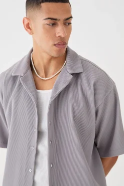 Oversized Short Sleeve Pleated Shirt And Short | BoohooMAN UK